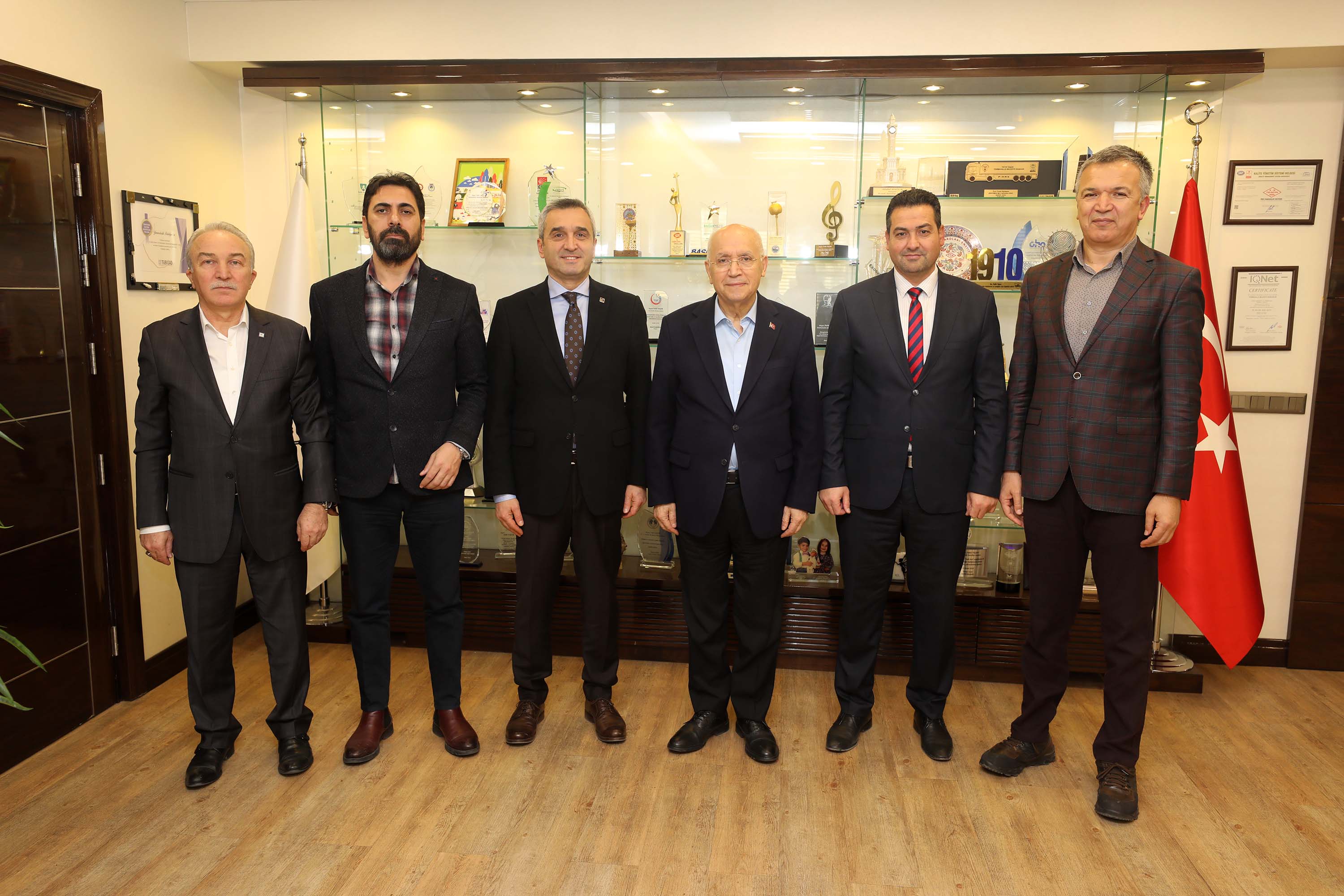 ASMMMO’dan Başkan Fethi Yaşar’a Ziyaret
